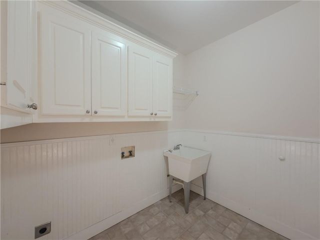 1514 Bruxton Court, Loganville, GA 30052