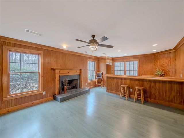 1514 Bruxton Court, Loganville, GA 30052