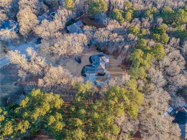 1514 Bruxton Court, Loganville, GA 30052