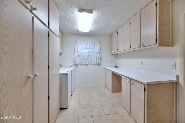 9956 W WILLOW Point, Sun City, AZ 85351