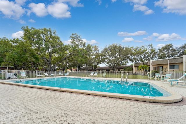 11511 113TH STREET 21D, Largo, FL 33778