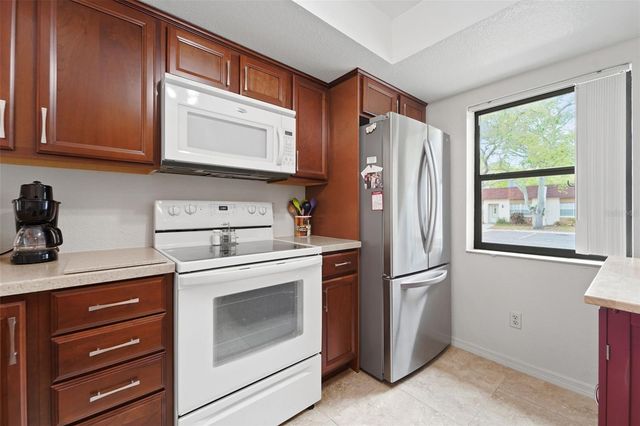 11511 113TH STREET 21D, Largo, FL 33778