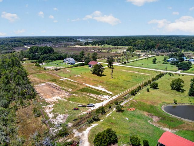 4818 Wilson Road, Meggett, SC 29449