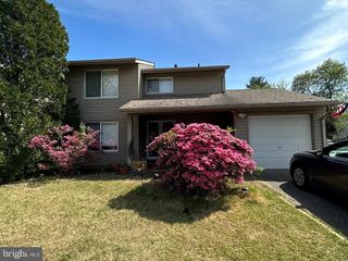 15907 PEACH WALKER DR, Bowie, MD 20716