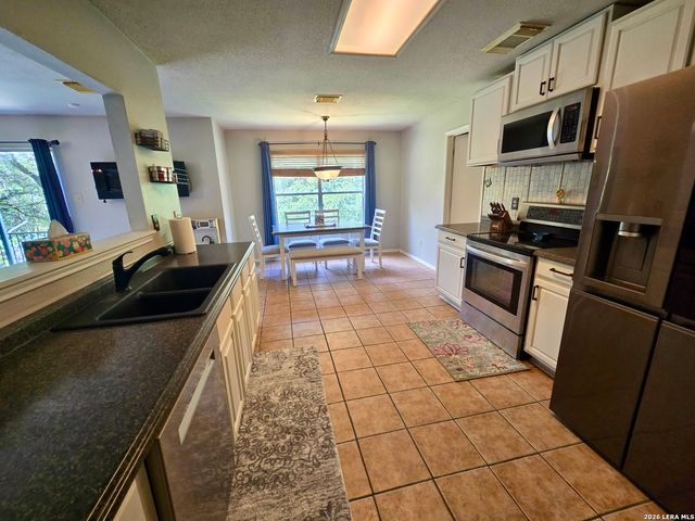 419 Clover, San Antonio, TX 78245