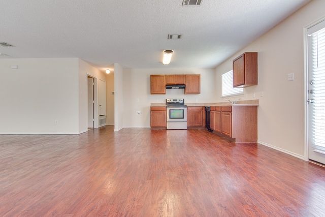 10720 Irish Glen Trail, Fort Worth, TX 76052