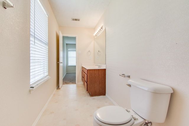 10720 Irish Glen Trail, Fort Worth, TX 76052