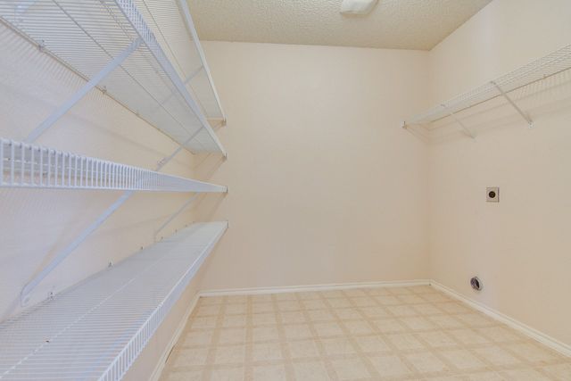 10720 Irish Glen Trail, Fort Worth, TX 76052