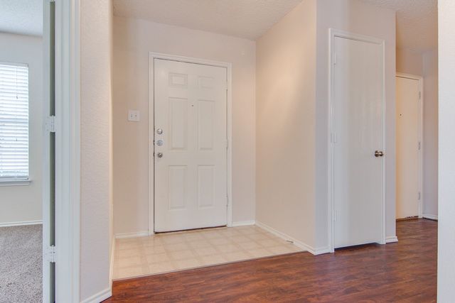 10720 Irish Glen Trail, Fort Worth, TX 76052