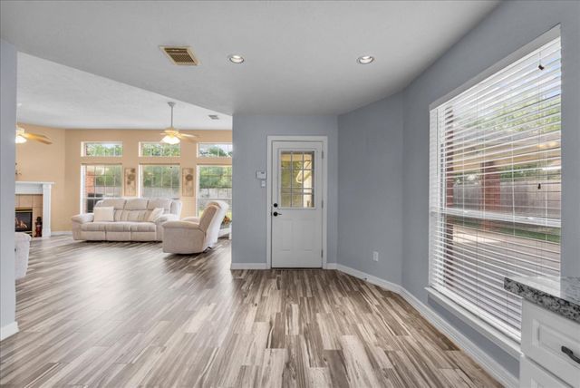 2112 Indian Blanket Drive, League City, TX 77573