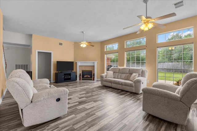 2112 Indian Blanket Drive, League City, TX 77573
