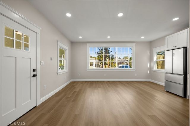 1822 E 2nd 11, Long Beach, CA 90802