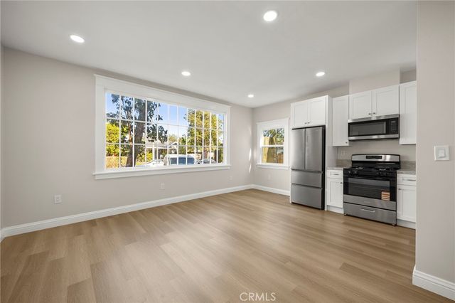 1822 E 2nd 11, Long Beach, CA 90802