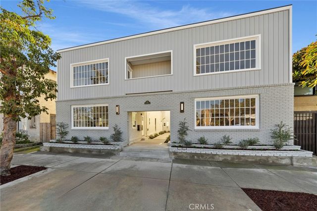 1822 E 2nd 11, Long Beach, CA 90802