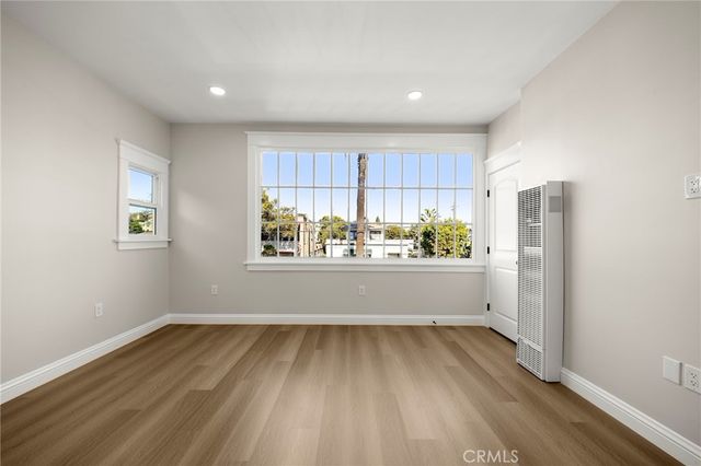 1822 E 2nd 11, Long Beach, CA 90802