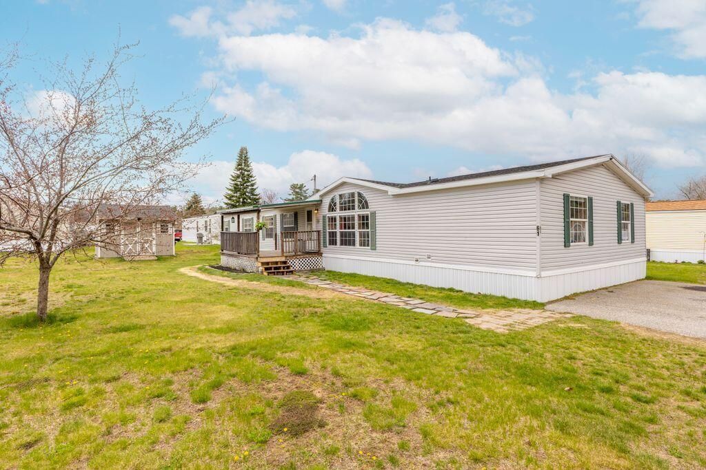 61 Larry Lane, Brunswick, ME 04011 — exterior