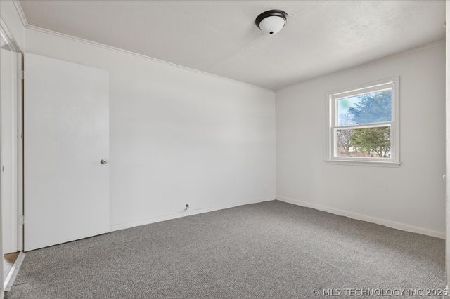 116 NW Cass, Bartlesville, OK 74003