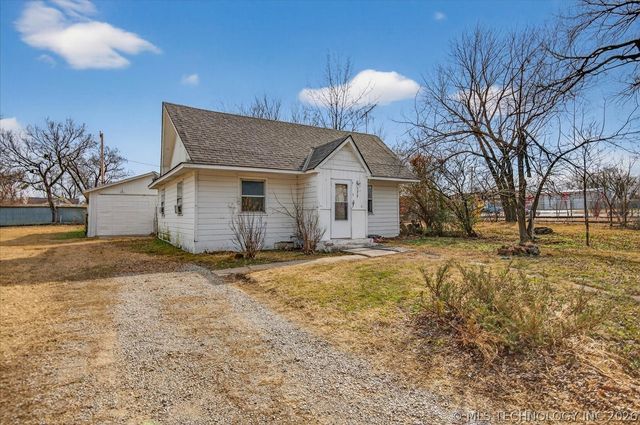 116 NW Cass, Bartlesville, OK 74003