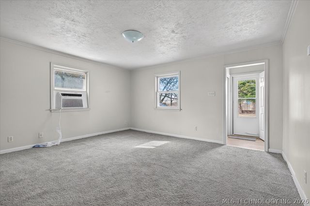 116 NW Cass, Bartlesville, OK 74003