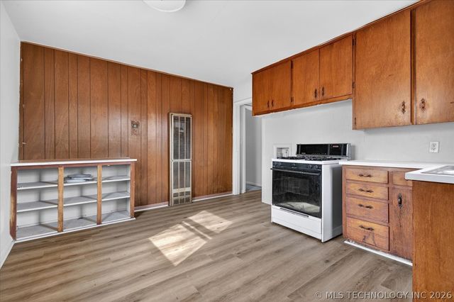 116 NW Cass, Bartlesville, OK 74003