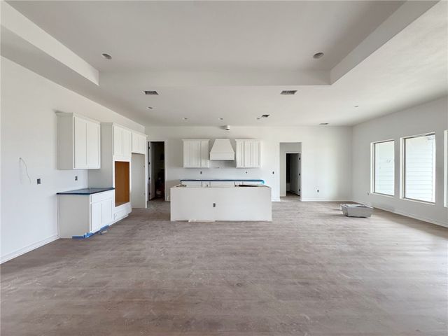 2405 Blessed St, Corpus Christi, TX 78418