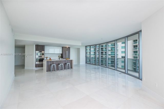 488 NE 18th St 2512, Miami, FL 33132