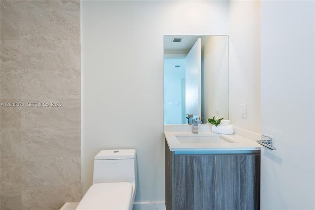 488 NE 18th St 2512, Miami, FL 33132