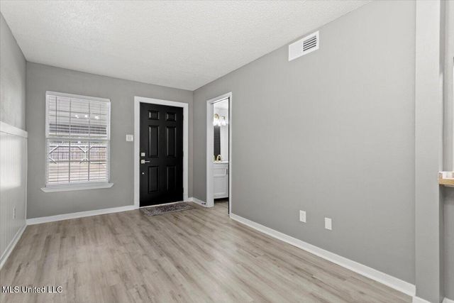 2501 Gulf Avenue, 18, Gulfport, MS 39501