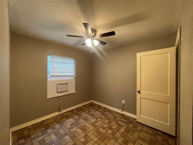 5314 Dewberry Street, Houston, TX 77021