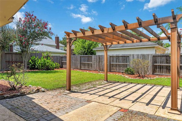 123 Pallins Way, League City, TX 77573
