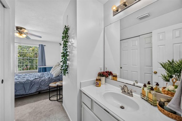 123 Pallins Way, League City, TX 77573