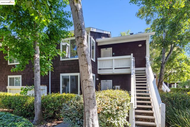 96 Bayside Ct, Richmond, CA 94804