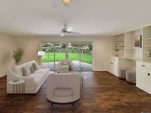 3147 Torrance Dr, Baton Rouge, LA 70809