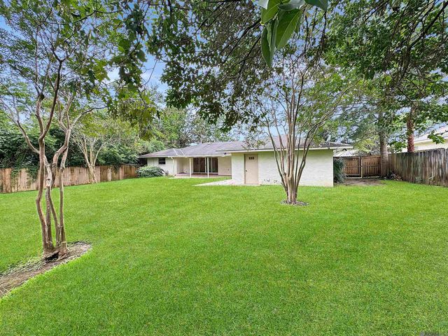 3147 Torrance Dr, Baton Rouge, LA 70809