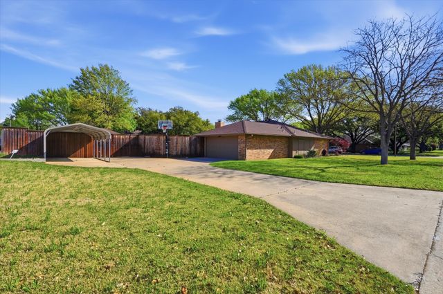 101 Baird Circle, Highland Village, TX 75077