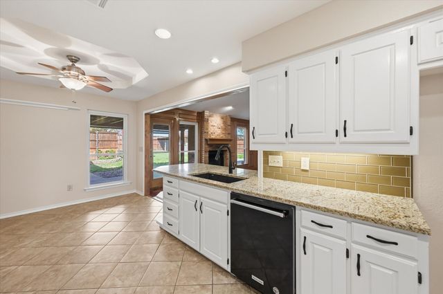 101 Baird Circle, Highland Village, TX 75077