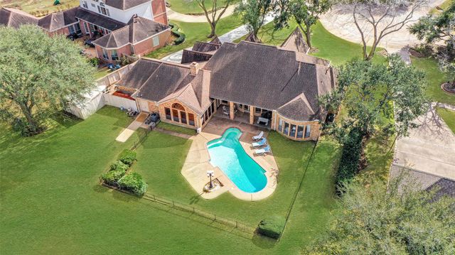 32726 Weybridge Street, Fulshear, TX 77441