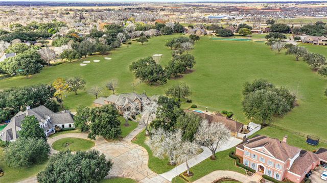 32726 Weybridge Street, Fulshear, TX 77441