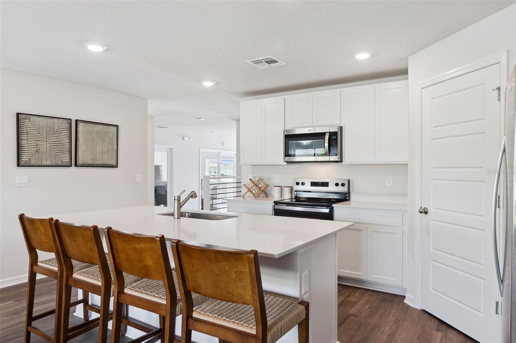 Image 10 of property listing at 2782 ADELINE AVENUE, Winter Haven, FL 33881