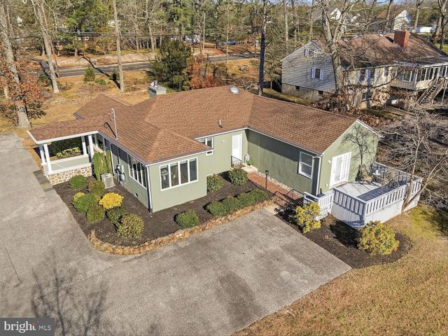 862 CENTRAL AVE, Hammonton, NJ 08037