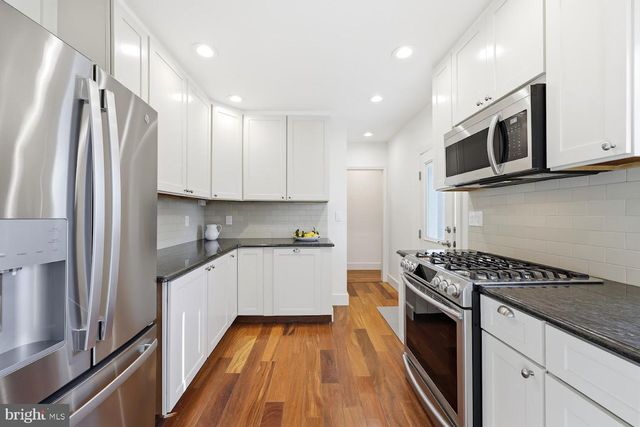 862 CENTRAL AVE, Hammonton, NJ 08037