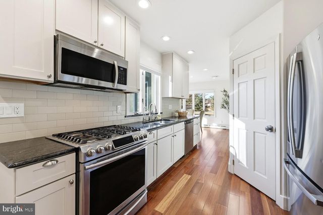 862 CENTRAL AVE, Hammonton, NJ 08037