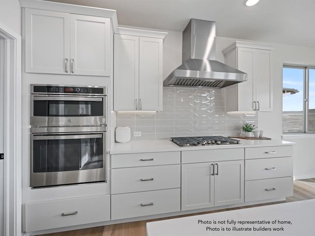 2297 Culebra Peak Court, Grand Junction, CO 81507