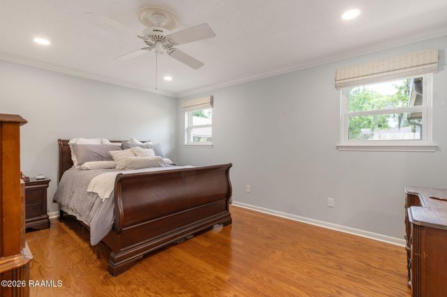 204 Larchwood Drive, Lafayette, LA 70503