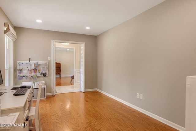 204 Larchwood Drive, Lafayette, LA 70503