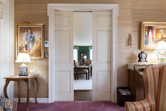 105 Lake Shore Road, Grosse Pointe Farms, MI 48236