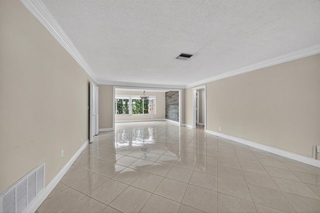 391 Leisure Boulevard, Pompano Beach, FL 33064