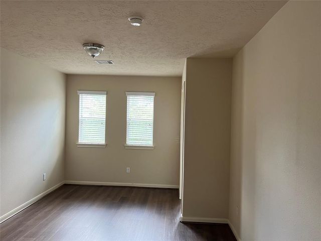 1720 Tornado, Houston, TX 77091