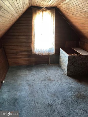 31 N FRANKLIN ST, Waynesboro, PA 17268
