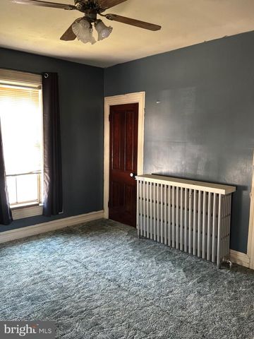 31 N FRANKLIN ST, Waynesboro, PA 17268